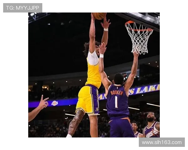 布克发声力争西部前六太阳队仍落后湖人两场胜利