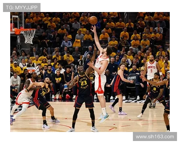 科尔谈追梦防守对手明星球员时的兴奋表现与战术安排